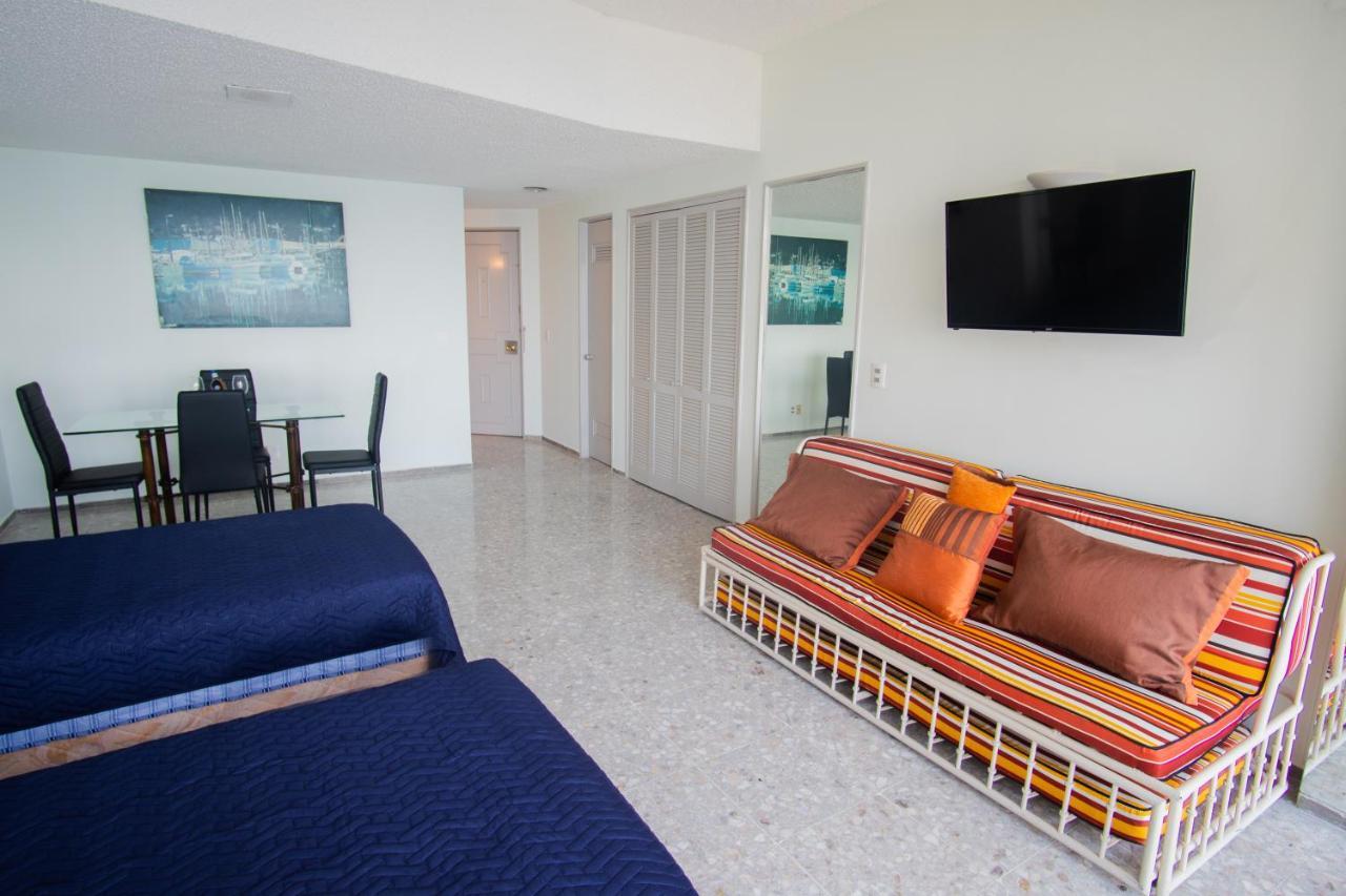 Suite Frente Al Mar En El Corazon De Acapulco Exterior photo